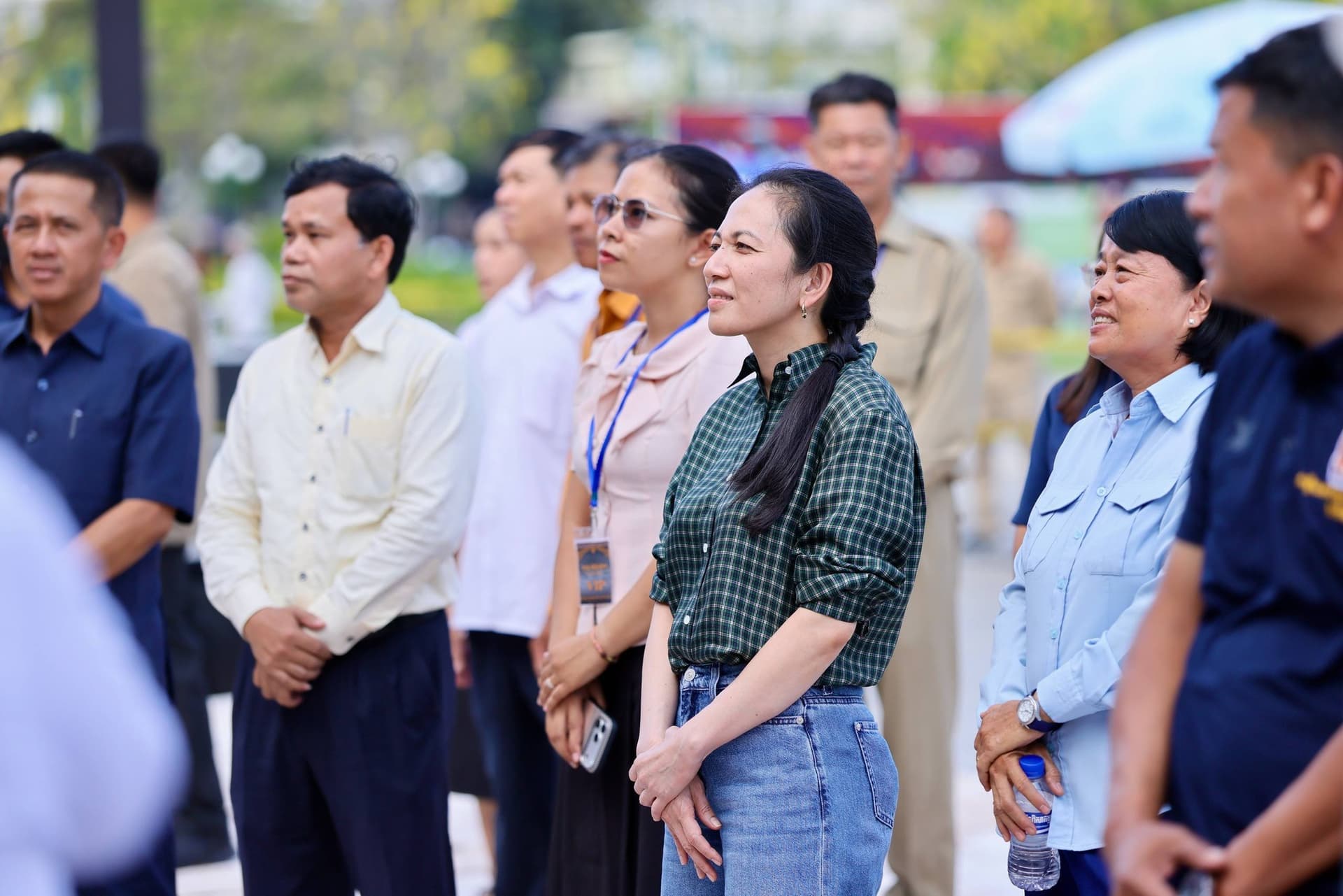 ការទស្សនាផ្ទាំងគំនូរលើផ្ទៃជញ្ជាំងក្រោមប្រធានបទ “សិល្បៈដើម្បីសន្តិភាព”